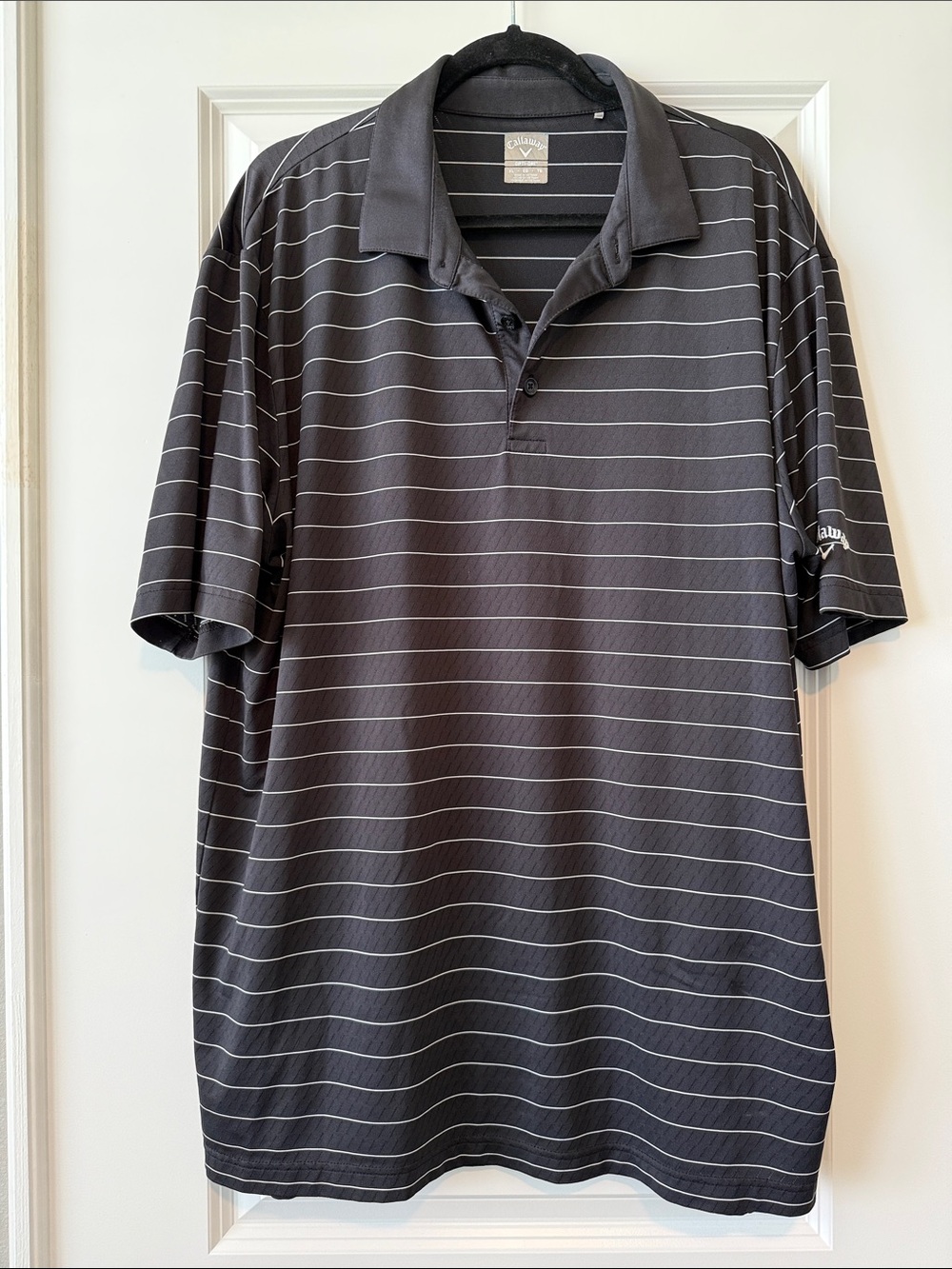 Callaway Men’s Charcoal Polo with Thin White Stripes